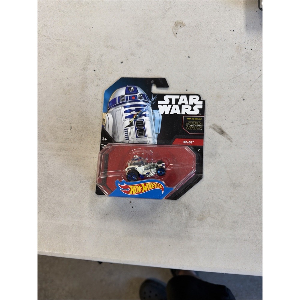 Hot Wheels Star Wars The Force Awakens R2-D2 Car Brand New Sealed In Package